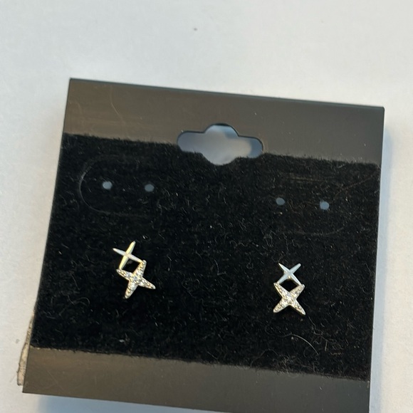 Jewelry - Silver plated earrings x designs